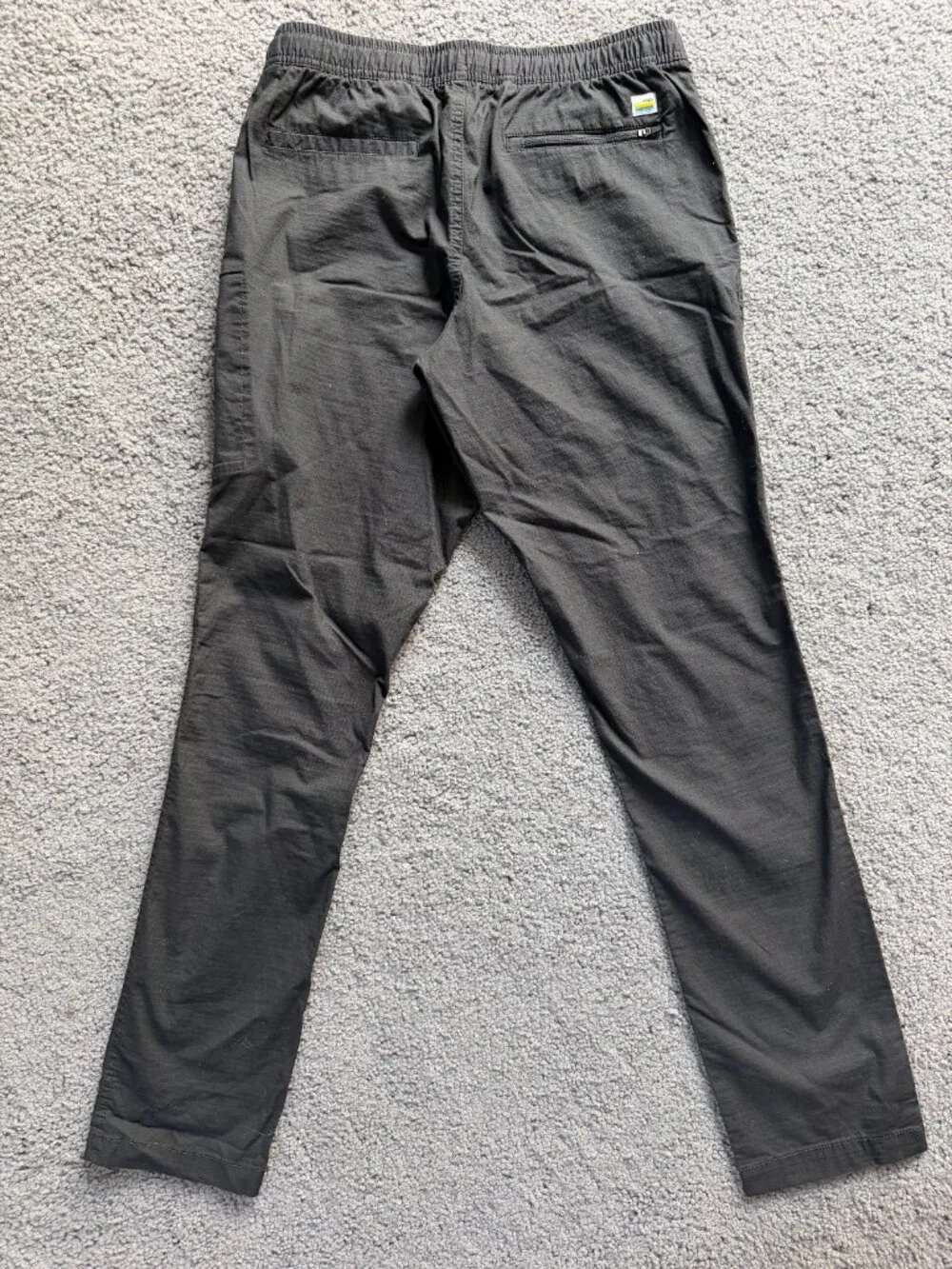 Vuori Men's Ripstop Climber Pants V412 Charcoal Gray Size Medium - EUC
